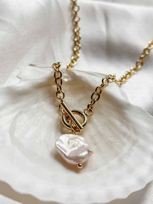 Pearl Toggle Necklace - Layer It Jewelry