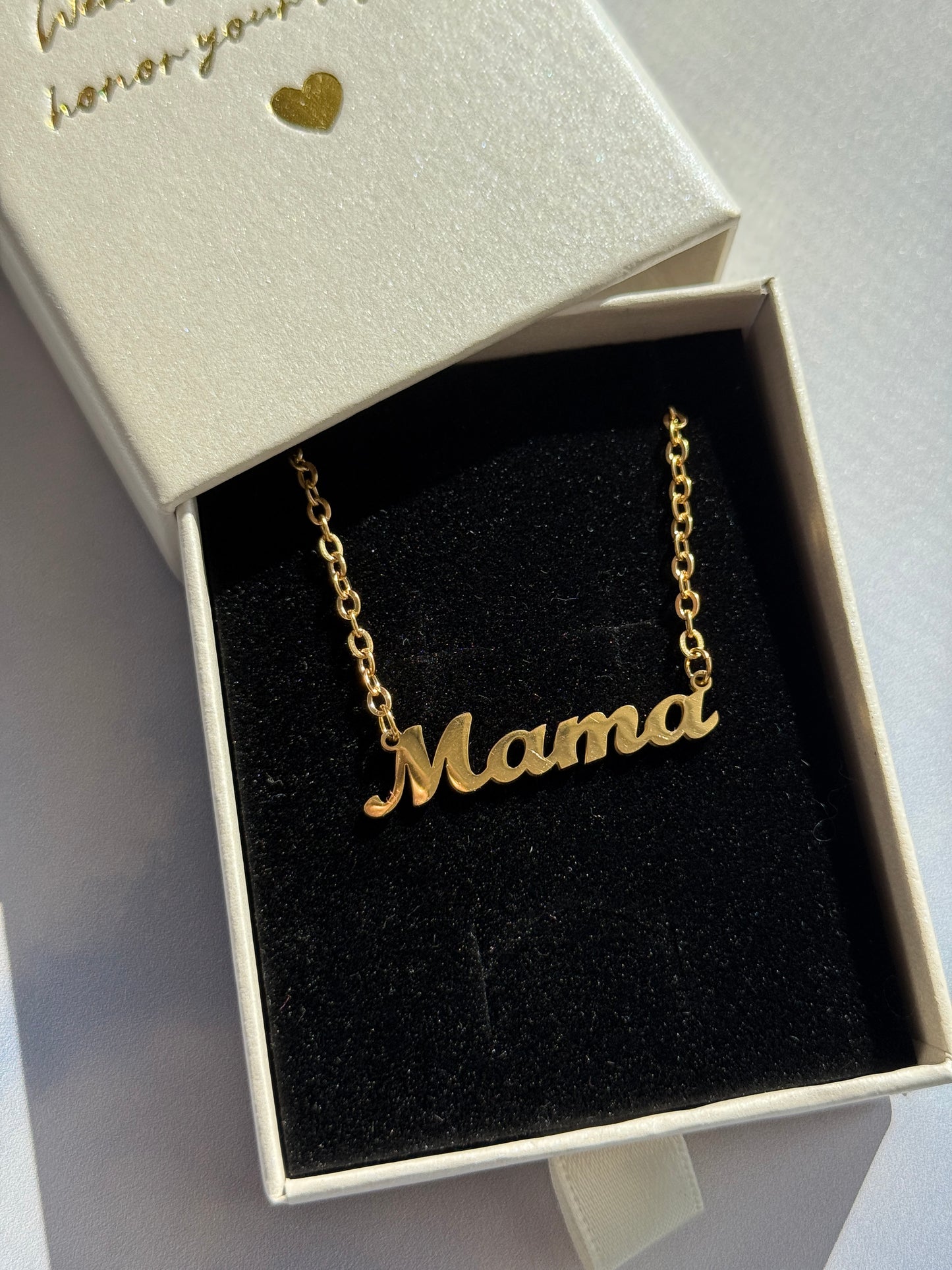 Mama Necklace - Layer It Jewelry
