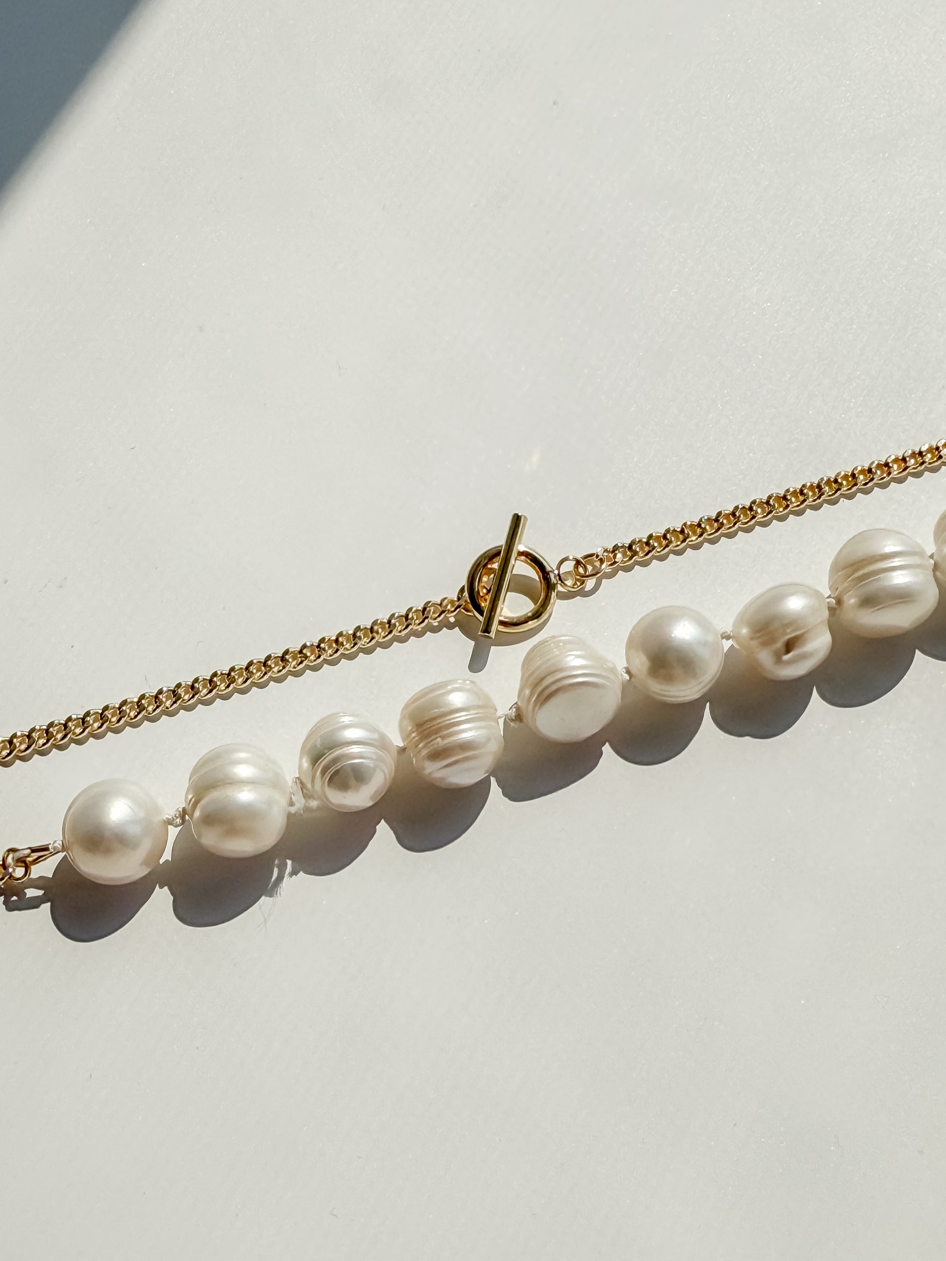 Baroque Pearl Toggle Necklace - Layer It Jewelry