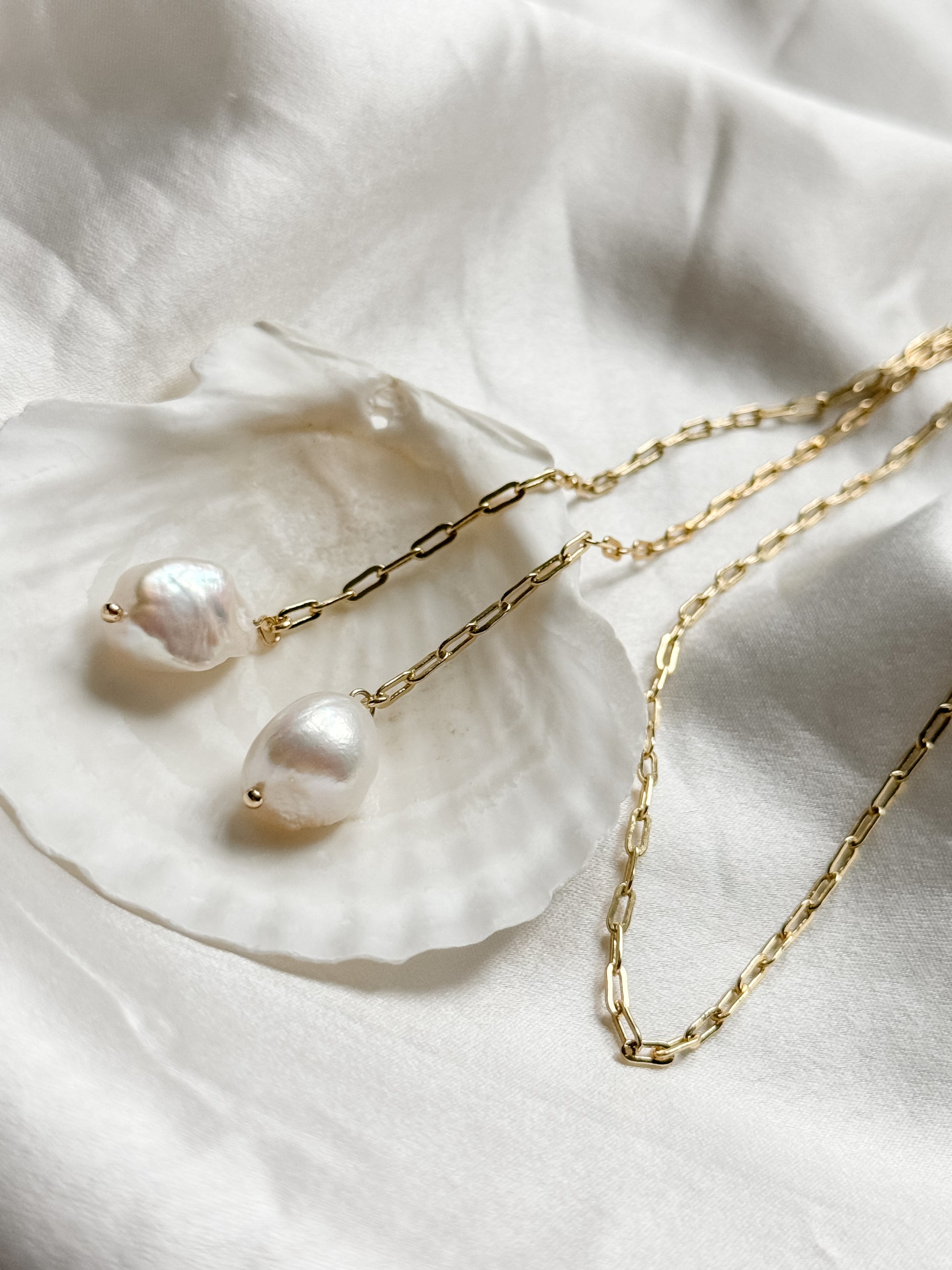 Pearl Lariat Necklace - Layer It Jewelry
