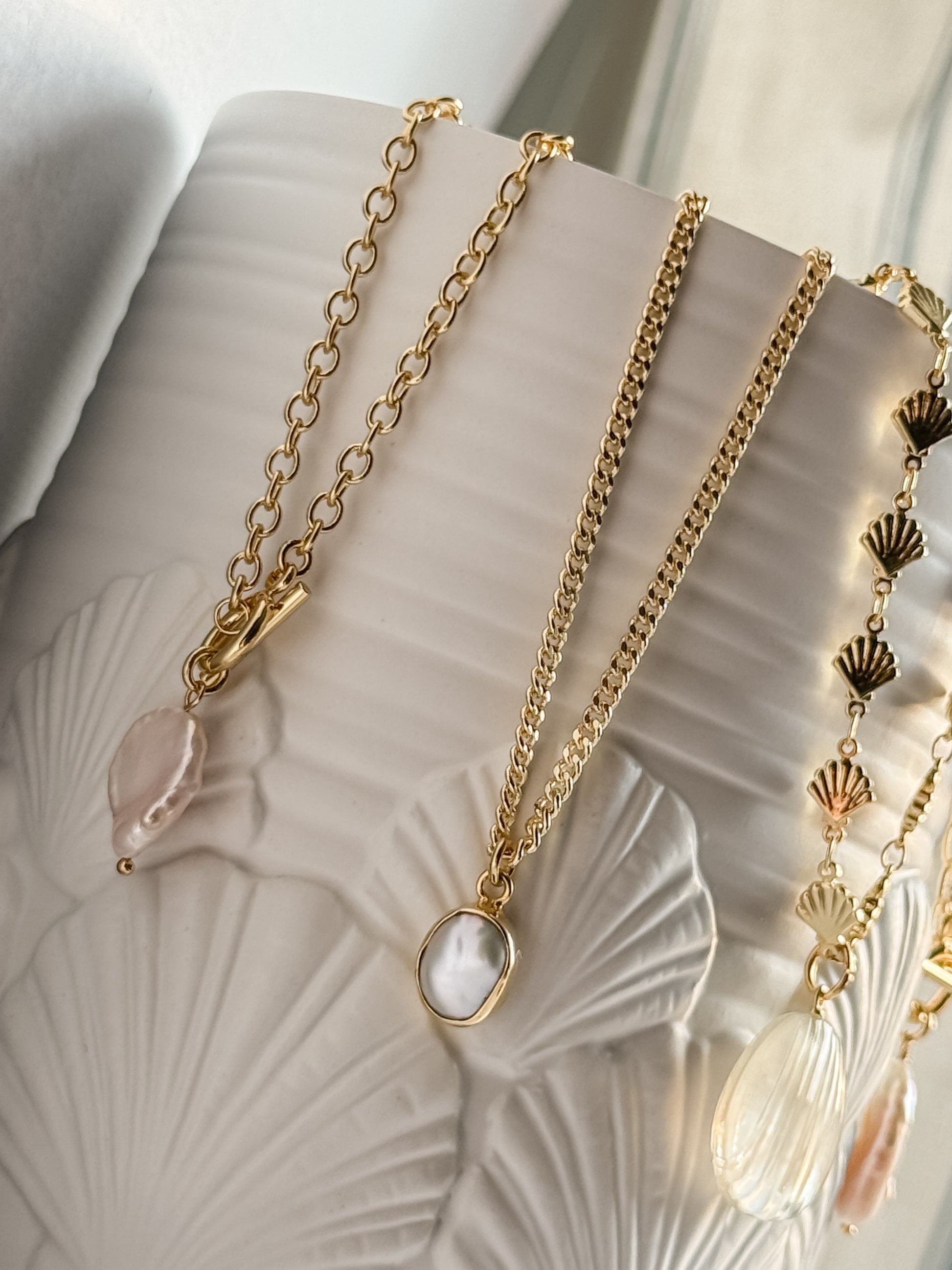 Tidepool Pearl Necklace - Layer It Jewelry