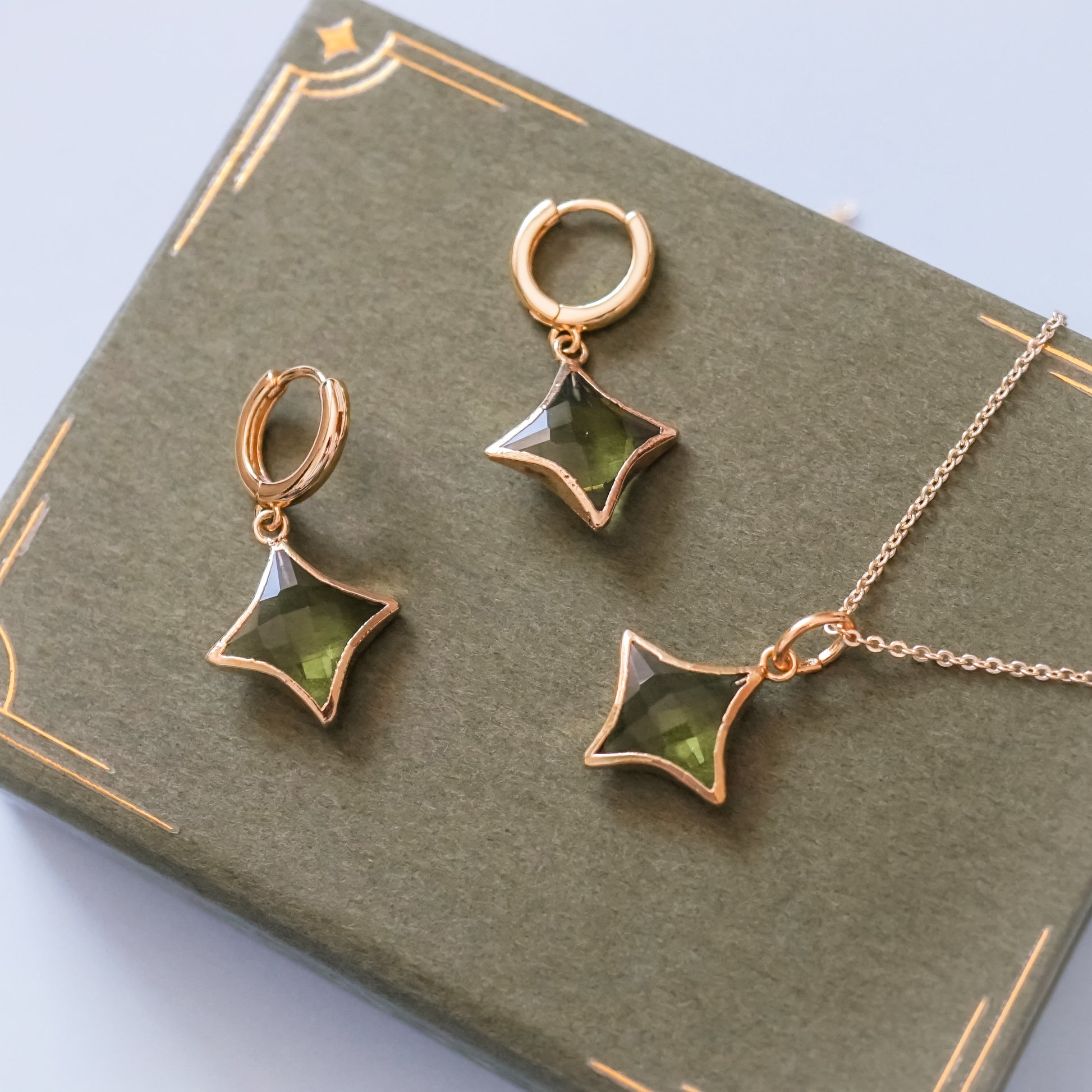 Stella Birthstone Jewelry Set – Star Necklace & Huggie Earrings | Birthstone Gift Set - Layer It Jewelry